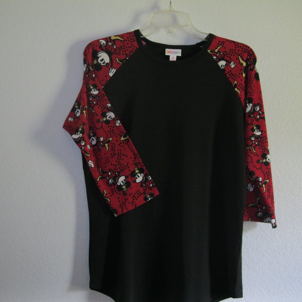 Minnie Mouse Raglan Top by LuLaRoe.  New.  Size M. 3/4 Sleeve